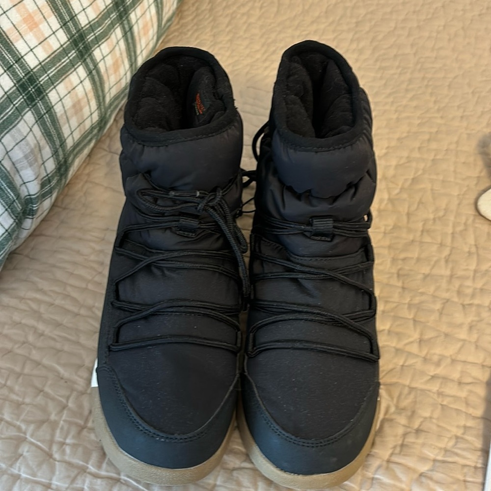 All In Motion Thermolite snow boots